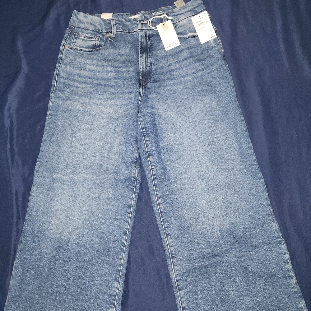 Good American Wide Leg Cropped Jeans - Medium Blue Wash